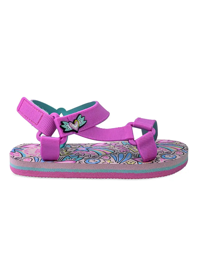 Girls’ sandal with heart and rainbow prints.